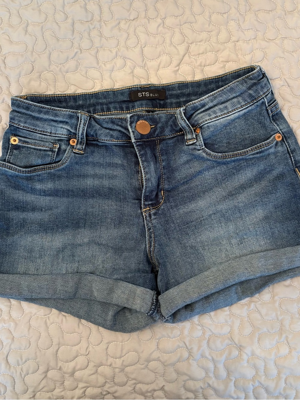 STS Blue Women's Medium Wash Cuffed Denim Shorts